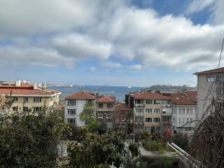 Central Apartment-Large Balcony With View - Istanbul - 8
