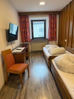 Gasthof Goldenes Lamm - 2