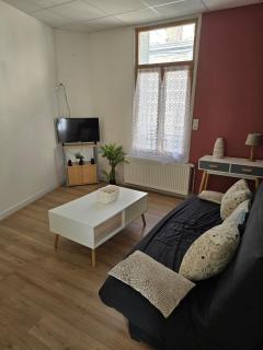 Appartement 6 personnes, vue exceptionnelle sur la montagne - La Bourboule - 0