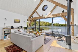 Water Edge Boathouse - On the River Dart - Dittisham - 2