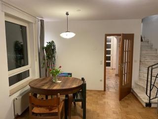 Gemütliche Doppelhaushälfte mit Garten - Bochum - 7
