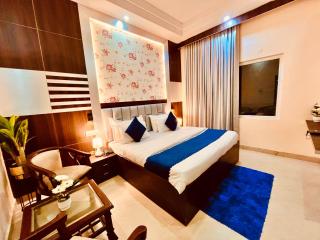Hamilton Hotel by la Casa - Affordable Luxury Stay Near Golden Temple Amritsar - Amritsar - 0
