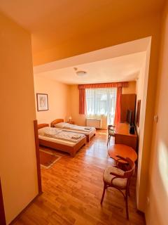 Karádi Apartmanház - Hajdúszoboszló - 4