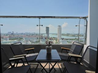 Monarchy Apartment 2BR-80m2 Han River View - Da Nang - 8
