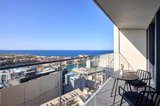 High-Rise Elegance 18th Floor Apartment with Stunning Sea Views - St. Julianʼs - 4