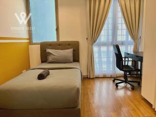 4BR Stylish Retreat with Private Pool near MRT station & KLCC - Kuala Lumpur - 4