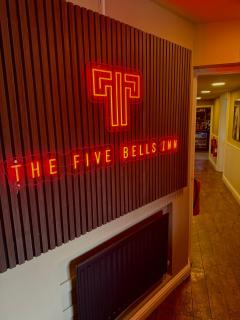 The Five Bells Inn Accommodation - - 7