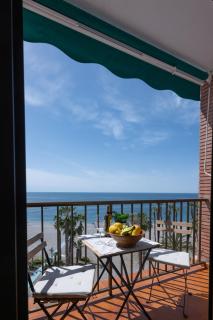 Comeback ESTUDIO ON THE BEACH - 0