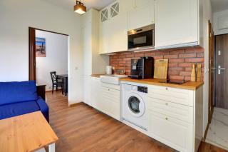 Bright Sun Seasons 24 Apartments in Pogorzelica Close to the Beach with Parking and Balcony by Noclegi Renters - Pogorzelica - 5