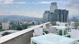Top floor Aleksidze Apt with Terrace & views - Tbilisi - 7