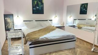 Top floor Aleksidze Apt with Terrace & views - Tbilisi - 6