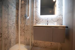 Switch Holiday 312 - 8