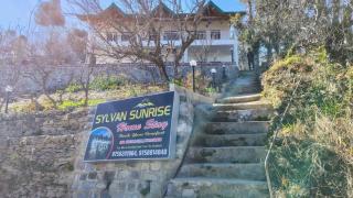 Sylvan Sunrise Homestay - Mukteshwar - 0