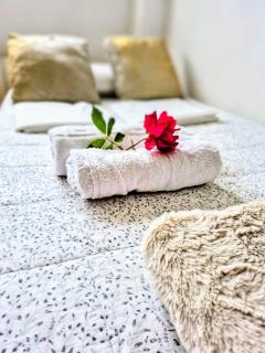 Ideal for Camino quiet basic room away from crowds in private house - Zizur Mayor - 2