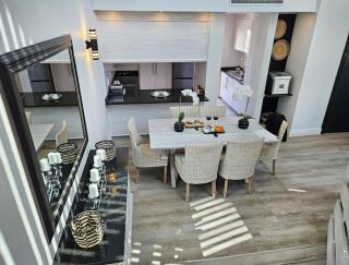 Luxury Penthouse Apartment 711 in Ballito by First Private Stays - Ballito - 2