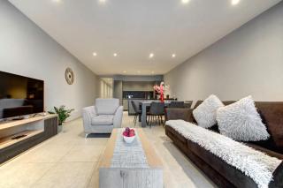 Stunning City-Center 3BR - Sliema - 0