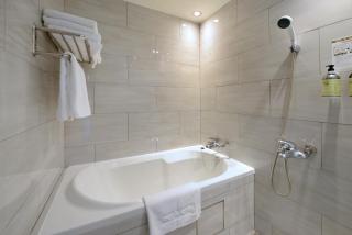 Park City Inn & Hostel - Yonghe - 5