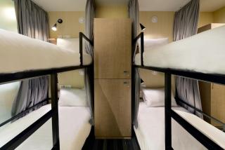 Park City Inn & Hostel - 2