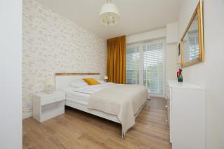 Woronicza Apartment by Solarento - Warsaw - 9