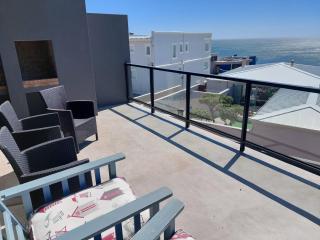 3 Blougans - Gansbaai - 7