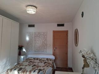 Habitaciones amplias en el Centro de Granada - 9