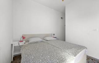 Holiday home with whirpool 2 bedrooms Jezera - Jezera - 2