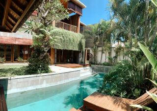 Bale Luxury Pool Villa 200 Meters To Beach - Canggu - 0