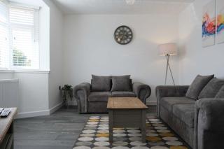 Fabulous 3 Bedroom Home with Parking in Bedford - 2