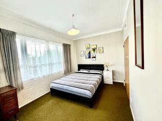 PRIVATE ROOMS IN CENTRAL AUCKLAND - 9