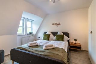 ErzGlück Apartment I WLAN I Küche I Stellplatz I 4P - Neuwelt - 8