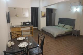 Suite Heaven 12 Stylish Ensuite Rooms - Karatschi - 8