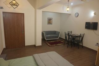 Suite Heaven 12 Stylish Ensuite Rooms - Karatschi - 2