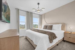 6 Bedrooms 4 Bathrooms Solara Resort 2322Zp - 1