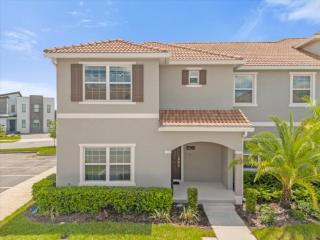 5 Bedrooms 4 Bathrooms Storey Lake 4820 Ds - 0