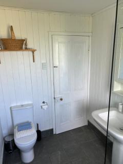 Home Farm Cottage - - 5