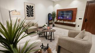 LP90-1 Bohemian Breeze 1BR Apartment - Riade - 0