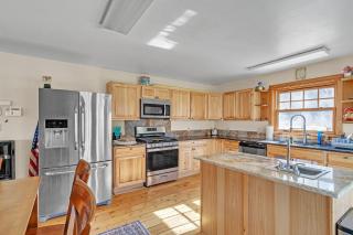 Charming Country 4BR Retreat with Riverfront Views cabin - Chama - 7