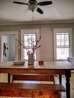 Charming-kid friendly-fully equipped kitchen - - 1