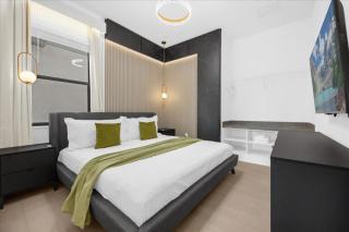 10 Bedrooms 9 Bathroom Paradiso 5767Hs - 1