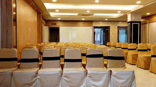 Hotel Padmavati Residency ! near Padmavati temple fully AC, Free private parking, Premium rooms with decent in room facilities - Tirupati - 3