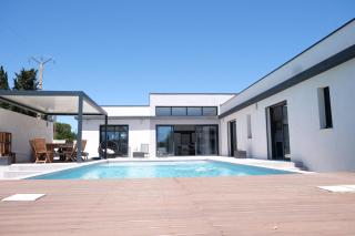 LS6-408 ERNO Villa contemporaine avec piscine privée 8 couchages à Chateauneuf de Gadagne - Proche d’Avignon - Châteauneuf-de-Gadagne - 0