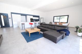 LS6-408 ERNO Villa contemporaine avec piscine privée 8 couchages à Chateauneuf de Gadagne - Proche d’Avignon - Châteauneuf-de-Gadagne - 8