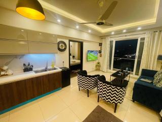 Elysium Serviced Apartments By LMY Blue Area Facing Centaurus Mall Islamabad - Islamabad - 4