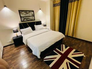 Elysium Serviced Apartments By LMY Blue Area Facing Centaurus Mall Islamabad - Islamabad - 8