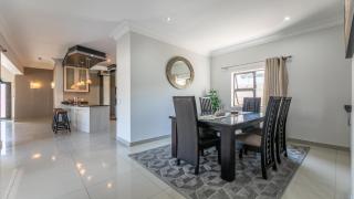 A cozy retreat - feels like home - Cidade Do Cabo - 4