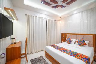 FabHotel Eminent - Patel Nagar, 0riental University - 2