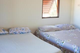 Casasveraneio casa top com 2 suítes com ar condicionado a 100 m da Praia - Barra de São Miguel, 7 minutos do gunga e 3 da praia bonita e conchas ! Área gourmet particular com churrasqueira , chuveirão !condomínio com muito verde,piscina de 10m! - Barra de São Miguel - 7