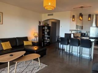 PAOLINA C1- vue mer- proche commerces - 5