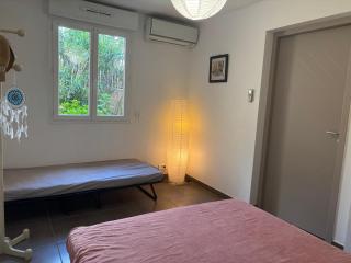 PAOLINA C1- vue mer- proche commerces - 1