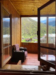 Lia Jamdeliani Guest House - 3